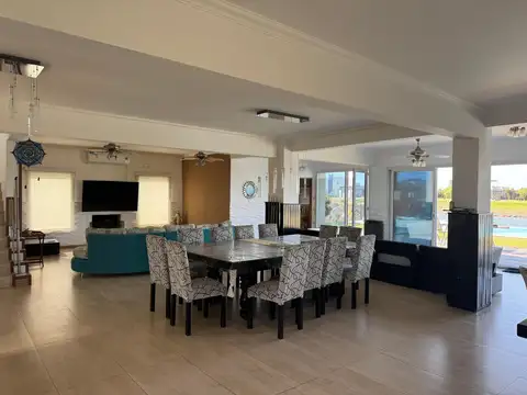 Casa en Venta en San Sebastián, USD 350.000