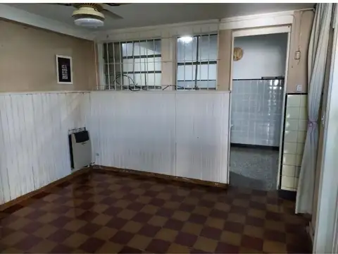 Casa en Alquiler con 1 cochera