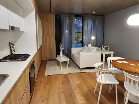 DEPARTAMENTO UN DORMITORIO. COCHERA. AMENITIES. PICHINCHA