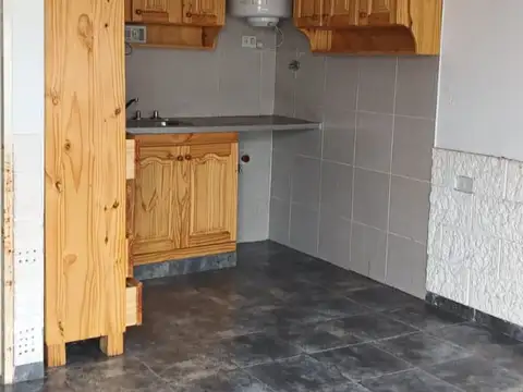 Departamento en Alquiler en Rafael Castillo, $ 380.000