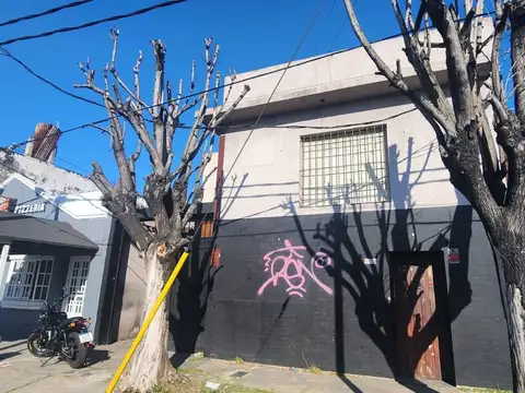 Galpon en Alquiler en Villa Luzuriaga, $ 3.600.000