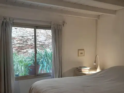 PH de 4 ambientes y 1/2 con patio.