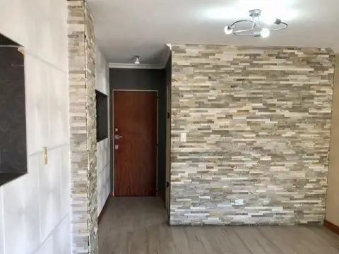 Hipólito Yrigoyen 7400