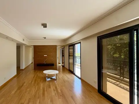 Departamento en Alquiler de 3 dormitorios