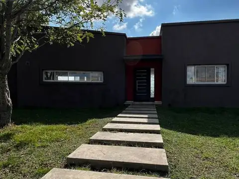 Av juan pablo ll , Piso 0