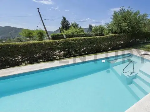Casa en Venta en Villa Carlos Paz, USD 990.000