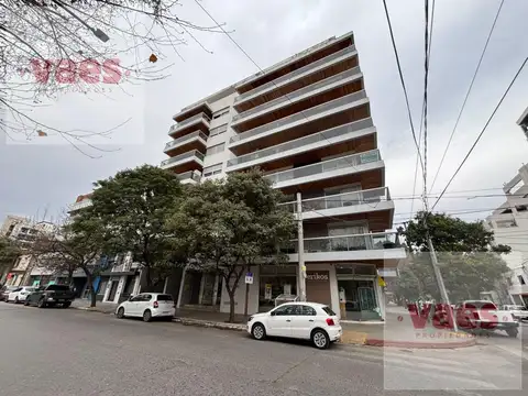 ALQUILER – Departamento de 3 dormitorios con cochera y amenities en Barrio General Paz