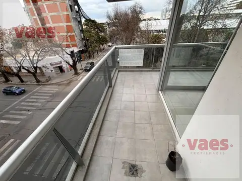 Departamento 6 ambientes con 2 baños