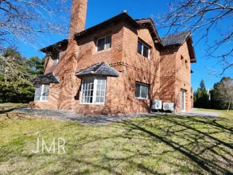 Casa en Venta en Los Alcanfores, USD 450.000