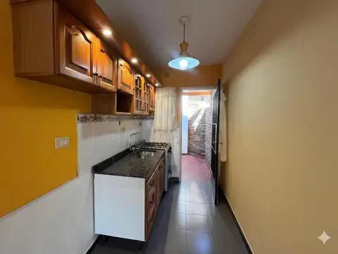Depto Tipo Casa en Venta de 1 dormitorio