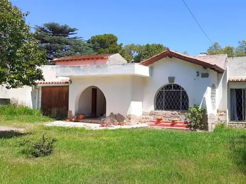 Excelente propiedad en LOS COCOS