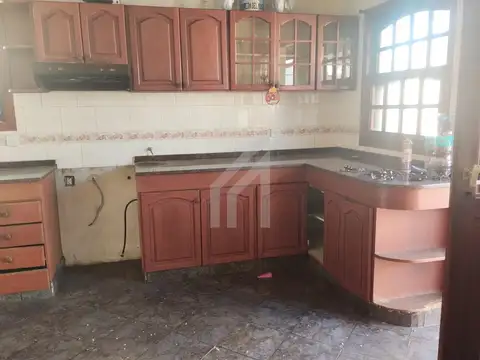 Depto Tipo Casa en Venta de 7 ambientes