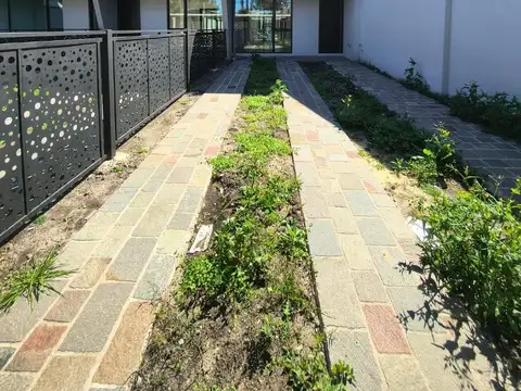 Laprida 300