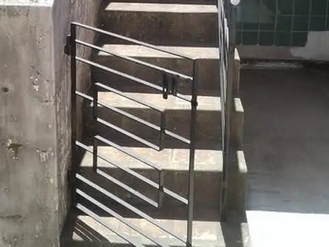 VENTA GALPON/ DEPOSITO C/ VIVIENDA 568 M2 VALENTIN ALSINA LANUS