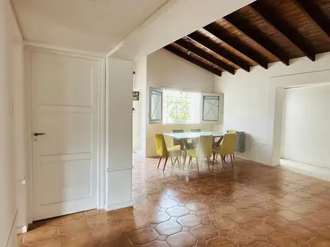 Casa en Alquiler de 4 dormitorios