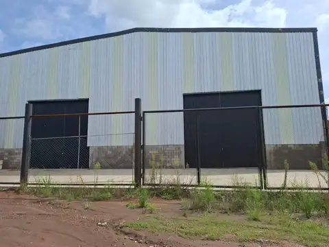 VENTA 2 GALPONES EN PREDIO DE 10.000 MTS.