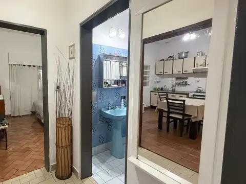 Venta casa 4 amb y monoambiente al fondo-Boulogne