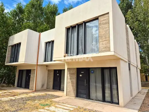 VENTA DUPLEX EN LA FORESTADA AÑELO