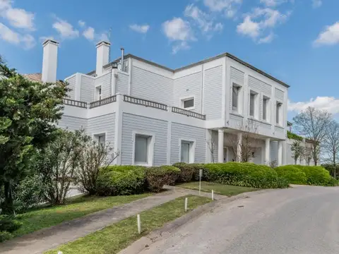 Lote · En Venta · Destacado · Everlinks · Frente Al Golf · A Minutos de Centro de Luján