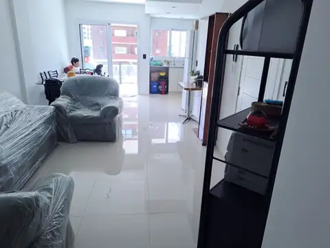 Venta de Departamento de 3 AMBIENTES CON COCHERA en La Perla