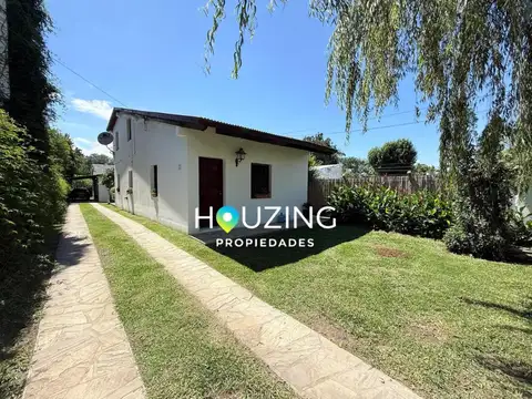 VENTA 2 CASAS EN SAN LORENZO LOTE 600 m2