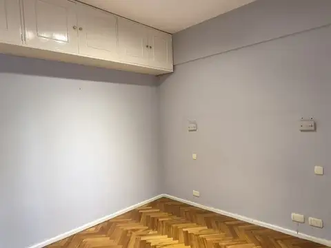 Pena 2700, Piso 6