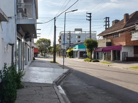 SARMIENTO  al 400