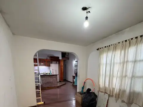 Depto Tipo Casa en Venta en Caseros, USD 50.000