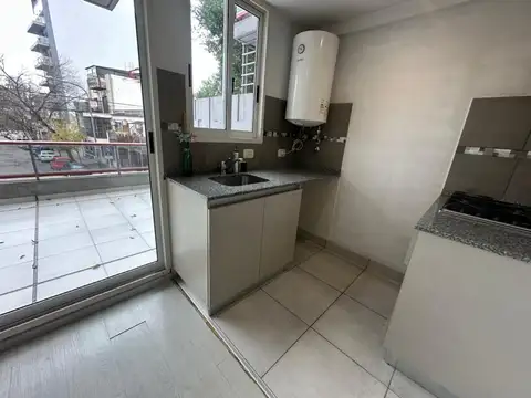 Rawson 100, Departamento Monoambiente con Balcón Terraza, Edificio con Pileta, Almagro
