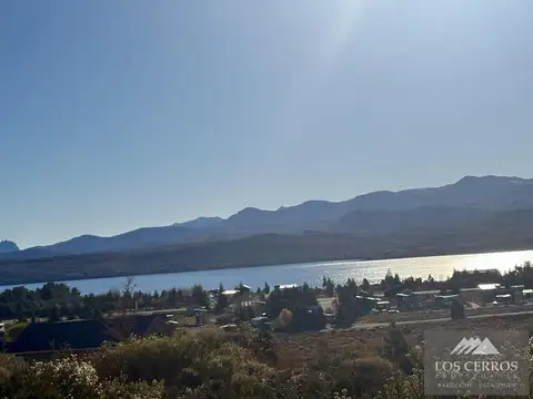 Venta de lote en Dina Huapi Barrancas de Dina Huapi con vista al lago