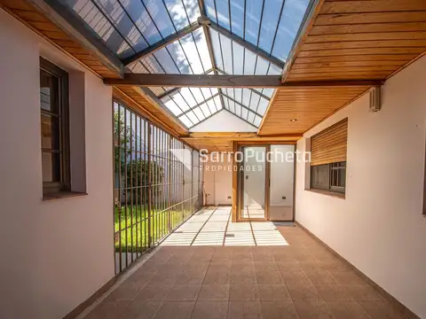 Venta casa 5 ambientes con playroom en Haedo Sur