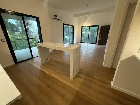Departamento en Alquiler de 3 ambientes