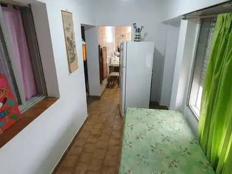Depto Tipo Casa en Venta en Pompeya, USD 89.000