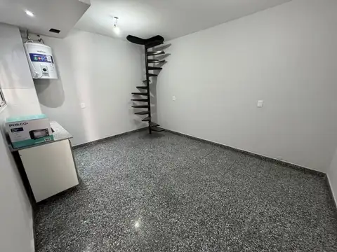 Departamento en Alquiler en Rafael Calzada, $ 420.000