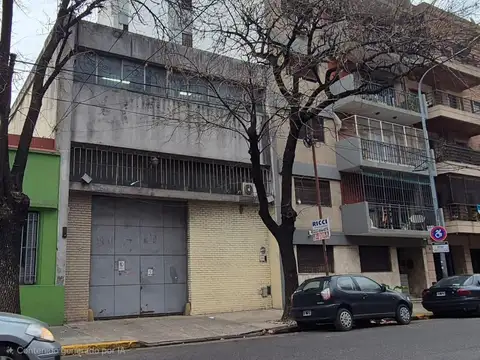 Galpon en Venta en Liniers, USD 890.000