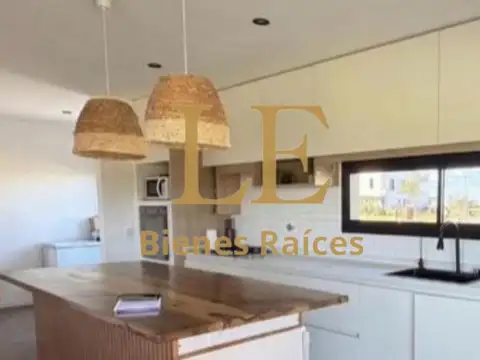 Casa en Venta al Noroeste