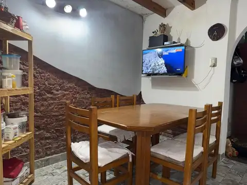 Depto Tipo Casa en Venta de 2 ambientes