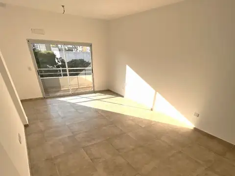 Conesa 1200, Piso 1