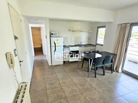 Departamento en Venta en Lisandro De La Torre, USD 65.000