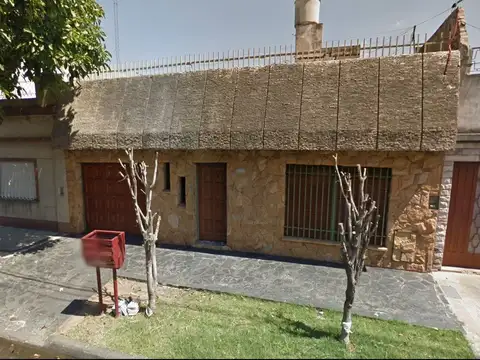 Casa - Venta - Argentina, Tres de Febrero - Carhue 4880