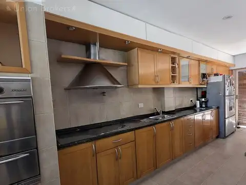 Casa en Venta al Este
