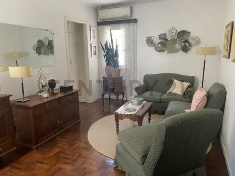 J Bautista Alberdi 1500, Piso 3