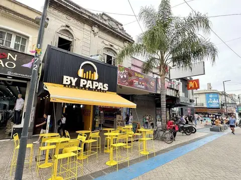Casa 4 ambientes 2 dormitorios. | Av. 9 de Julio al 1100
