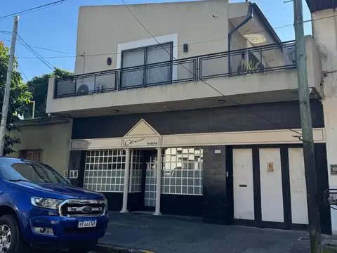 VENTA CASA CON LOCAL VILLA LYNCH SAN MARTIN
