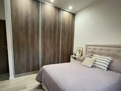 Casa en Venta en Ituzaingo, USD 240.000