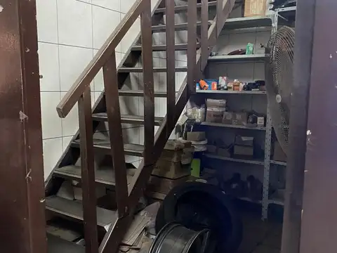 Calle Belisario Roldan 900