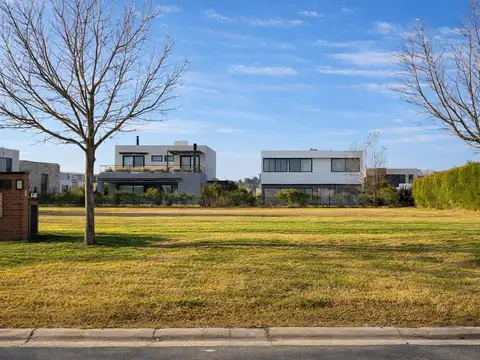 Terreno en Venta en Puertos - Acacias, USD 92.000