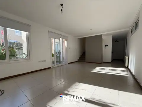 Apolinar Bañuelos 2700