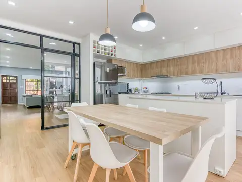 Casa 5 Ambientes Duplex Ramos Mejía Con Terraza