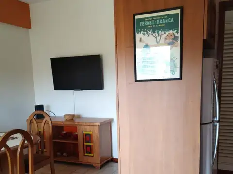 Buenos Aires 1700 , Piso 7